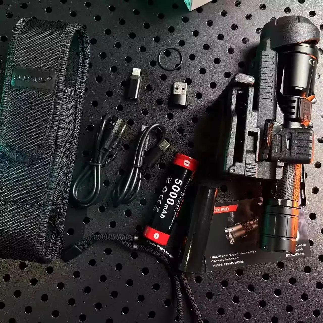 Klarus XT21X pro Military Tactical Flashlight 4000 Lumens Rechargeable Police Torch Light for Self Defense with 21700 Battery