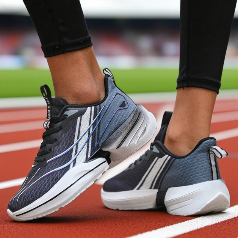 New Women's Sneakers Professional Breathable Sports Training Shoe 2025 Summer Outdoor Soft Sole Anti-Slip Couple Running Shoes