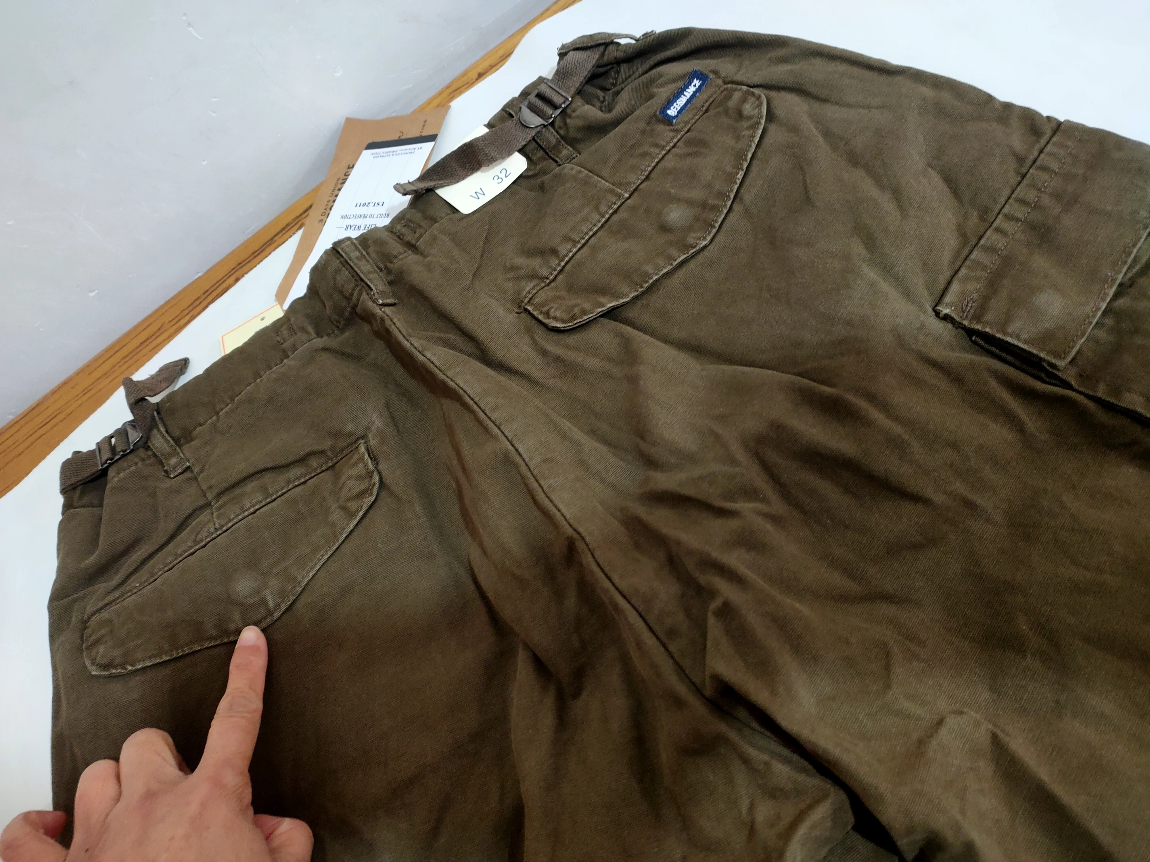 American Loose Straight Tube Canvas Verschleißfeste Arbeitshose Herren-Fallschirmjägerhose mit mehreren Taschen, strapazierfähig, lässig, lang – Detail 13