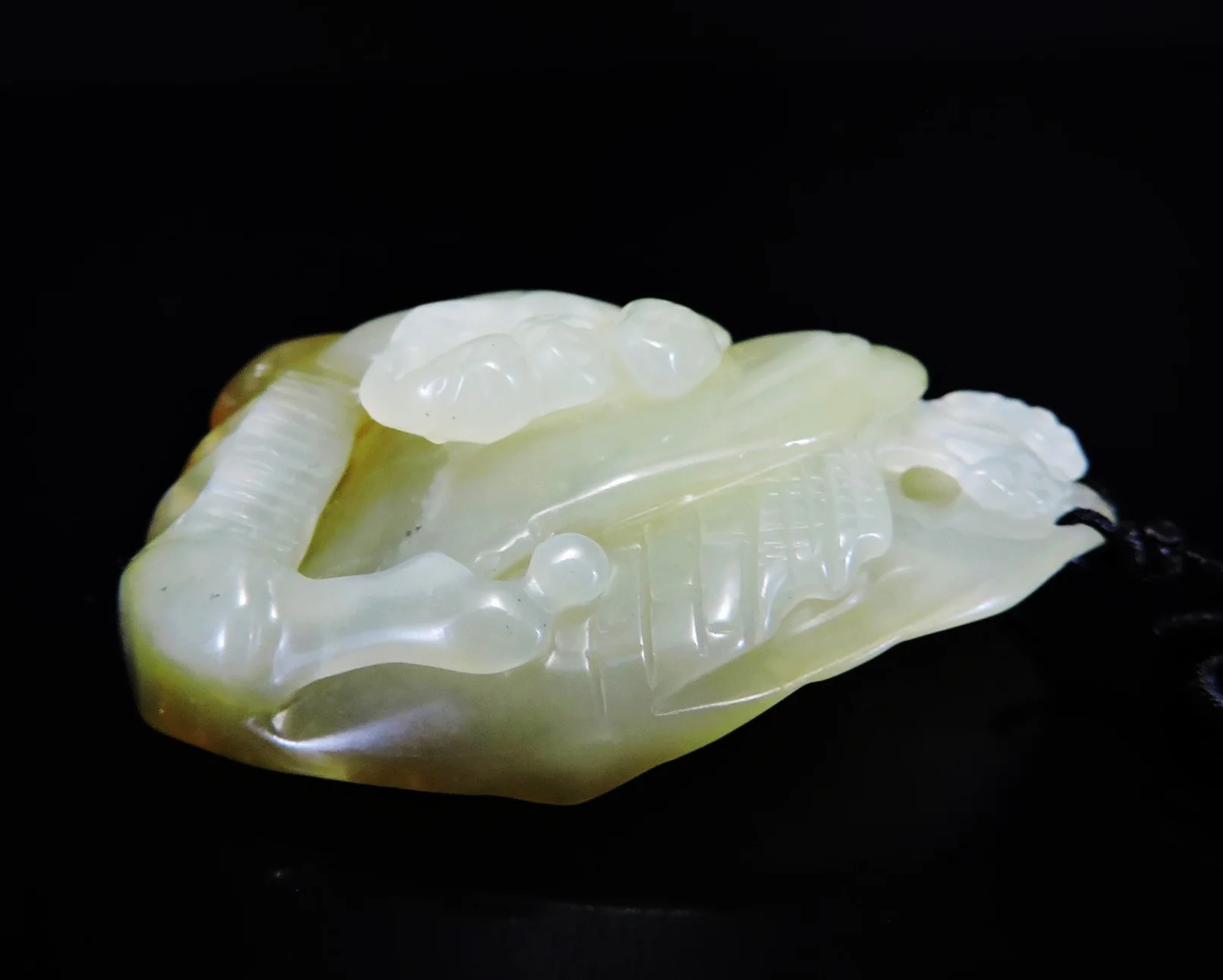 Jade Jewelry Natural Jade Pendant Necklace Hand-Carved monks on the bridge Jadeite Necklace Pendant Gift No Treatment 443i