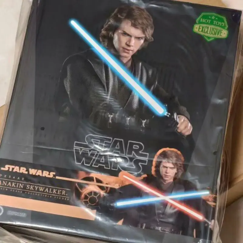 HotToys MMS677 Star Wars L'Attaque des Clones Figurine Anakin Skywalker 31cm