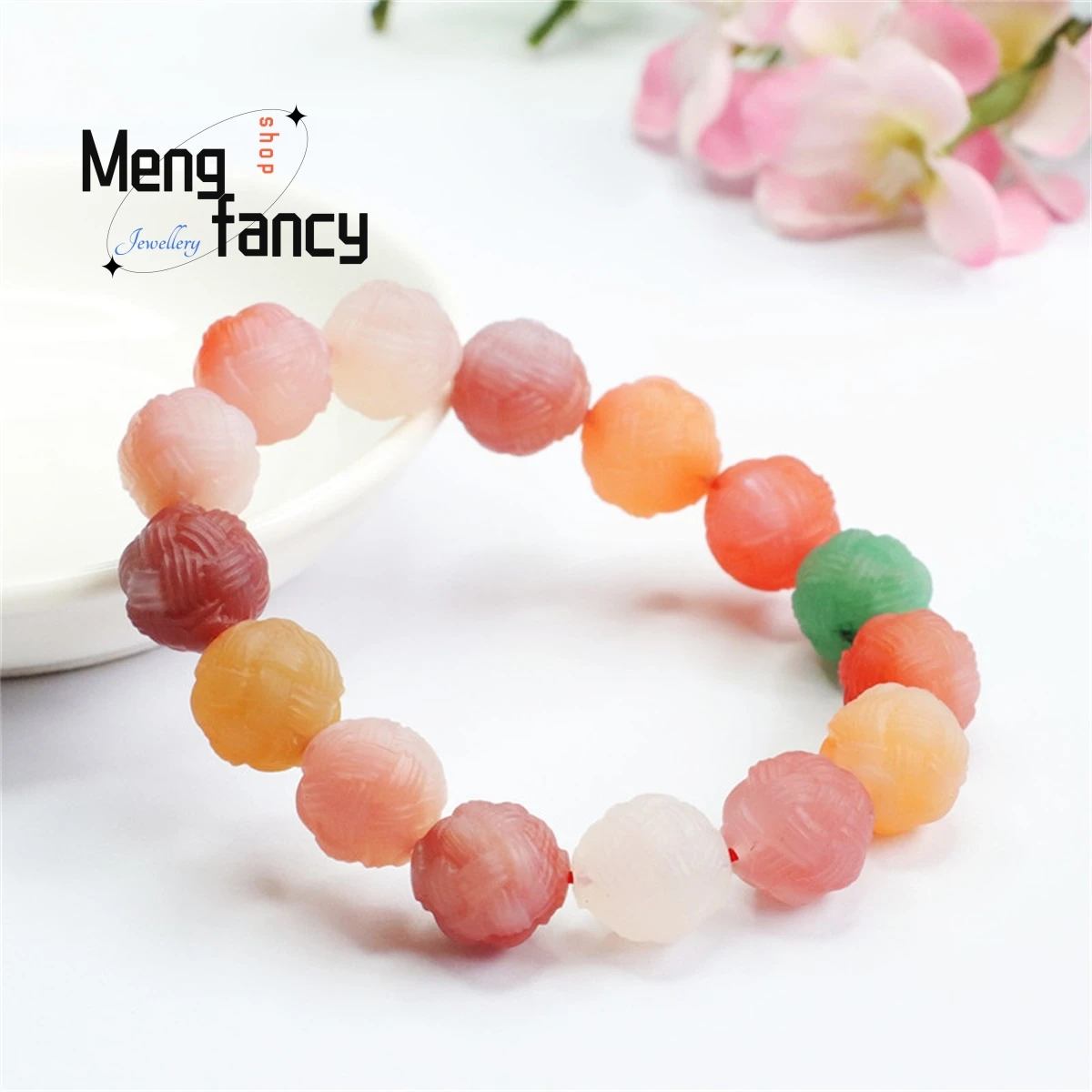 õ Yanyuan  ڼ  ĵ ÷  Ʈ , ϰ   ִ м ٸ  ־