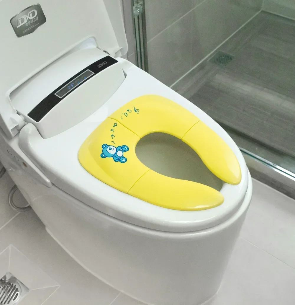 Description Picture 4 of item1pcs Baby Travel Folding Potty Seat Toddler Portable Toilet Training Seat Children Urinal Cushion Children Pot Chair Pad /mat