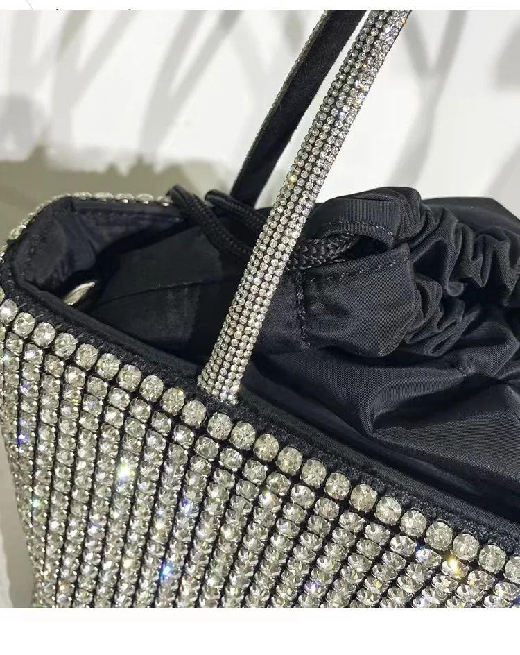 Luxury Designer Rhinestone Diamond Shiny Bucket Bag Women's Handbag Evening Bag Bling Clutch Purse Shoulder Messenger Chain Bag