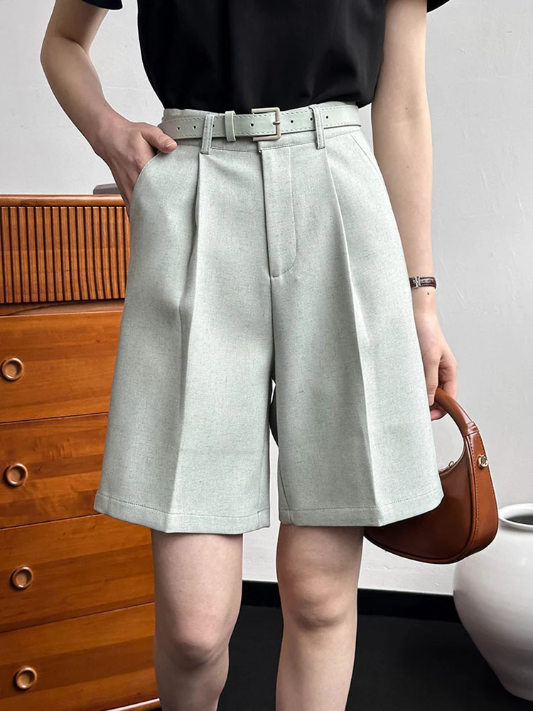 [LANMREM] Office Lady Straight Shorts For Women High Waist Wide Leg Clothing Solid Minimalism Pants 2024 Summer New 26D9112