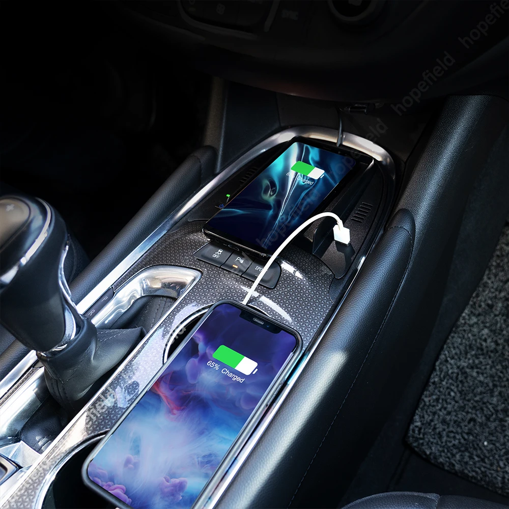 

Car Phone Holder Qi Charging Phone Plate Car Wireless Charger Charging Panel Accessories Interior for Chevrolet Malibu 2016-2021