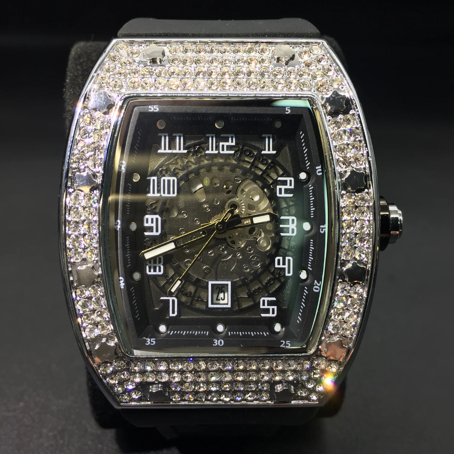 

New Tonneau Dial Platinum Watches Man Luxury Brand Moissanite Men Quartz Watch Unique Design Rubber Strap Fashion Wristwatch