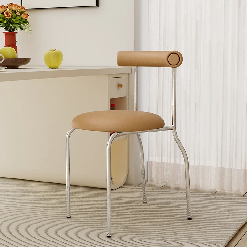 Elegant Vintage Cream Dining Chair
