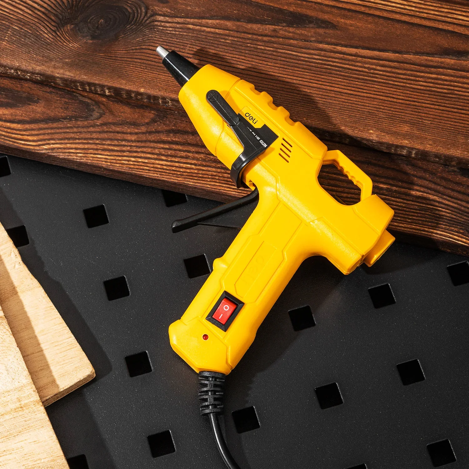 Deli 20W Hot Melt Glue Gun Applicable Glue Stick Size 7mm Industrial Guns Thermo Electric Repair Tool Home Decoration Tool