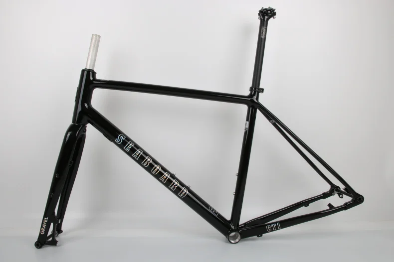 Road Bike Frame for Internal Wiring Flat Handle Disc Brake Barrel