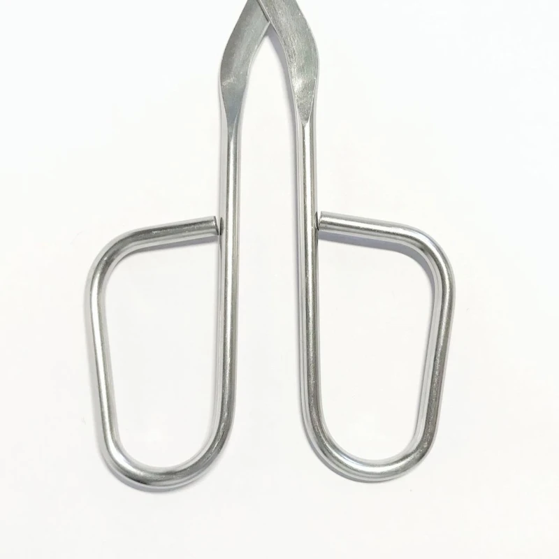 Kitchen Tong Heat Resistant Hollow-Out Barbecue Clip Food Tongs BBQ Accessories Stainless Steel Material For Kitchen BBQ