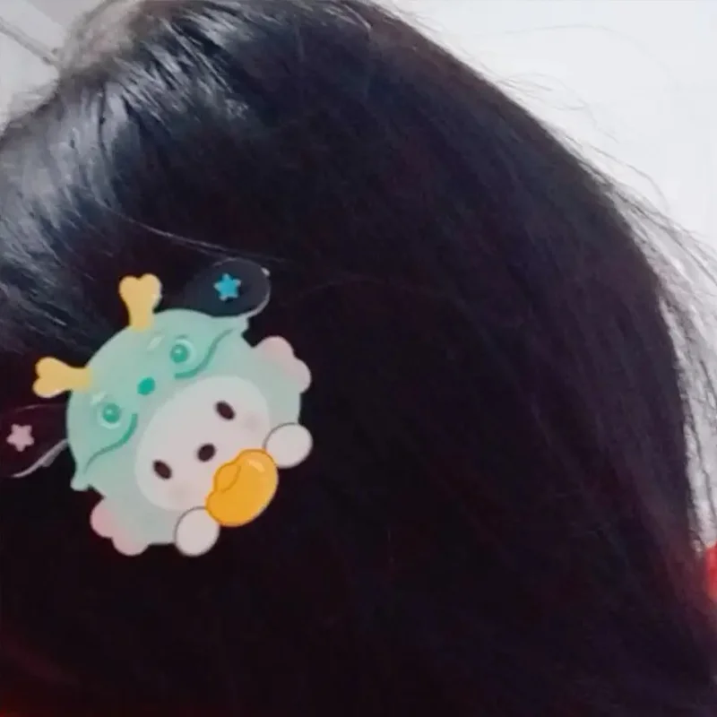 

2024 New Sanrio Pochacco Double Acrylic Hair Clip Year of The Dragon Y2K Cute Cartoon Edge Clip Student Fringe Hair Accessories