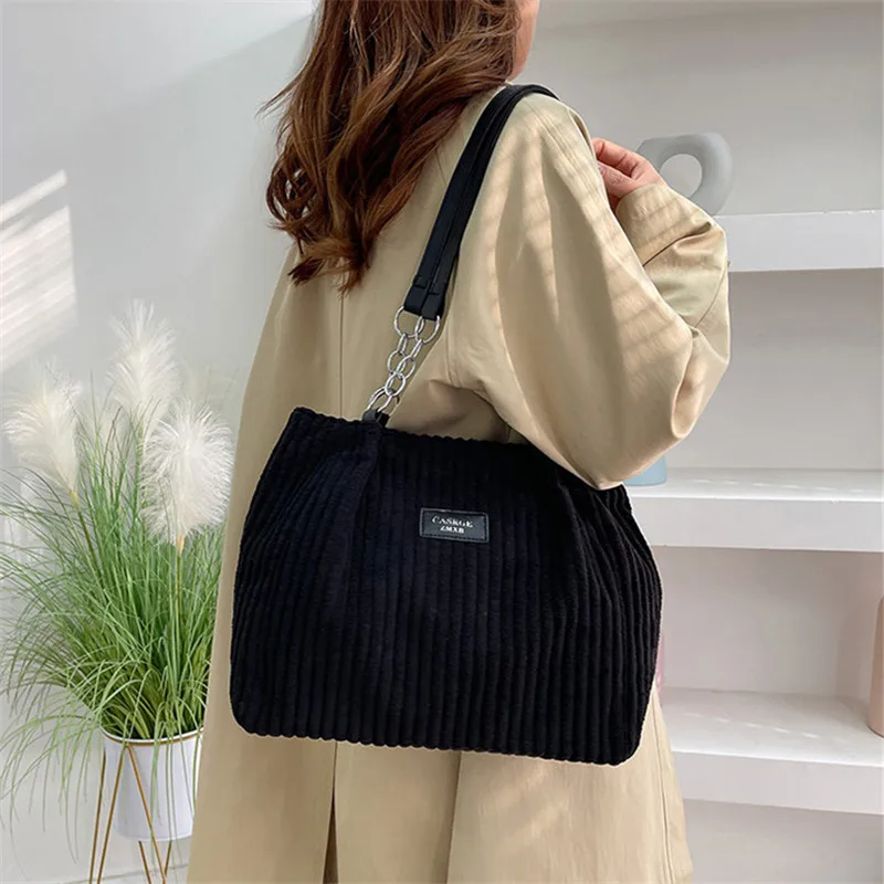 Large Capacity Chic Chain Underarm Bags for Woman Corduroy Tote Bag Versatile Handbag Women Shoulder Bag Female Bag Bolsos Mujer