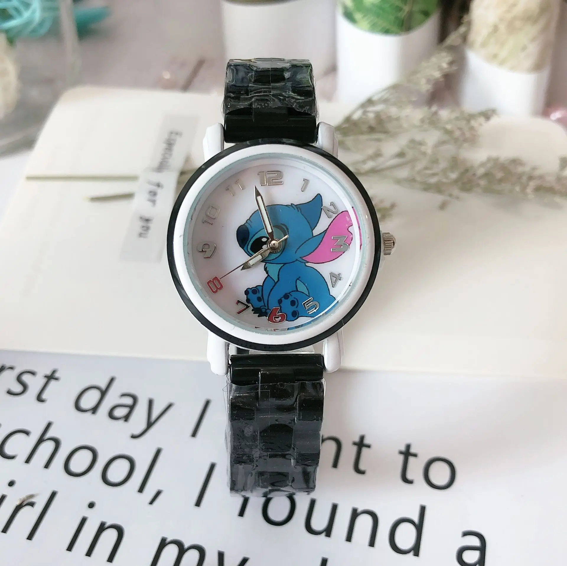 Fashion Disney Stitch Children Watches For Girls Women Cartoon animation Kids Quartz Clock Student Toys Gift reloj infantil 2