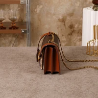 Light luxury women's bag 2025 new high-end color contrast single shoulder underarm bag designer fashionable crossbody small squa 4