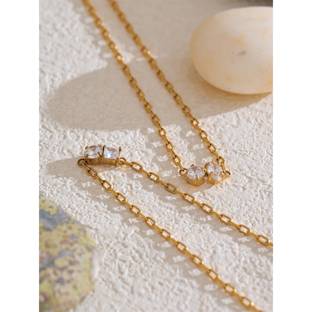 Yhpup Delicate Shiny Cubic Zirconia Pendant Necklace
