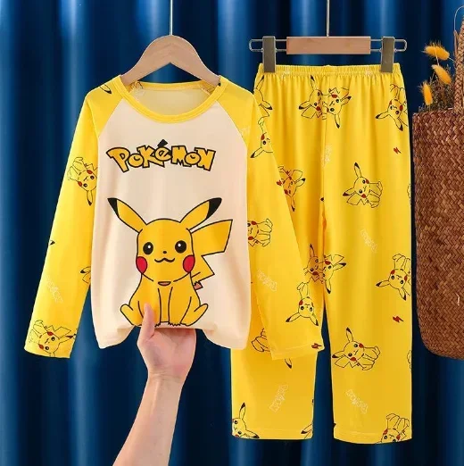 thumbnail image 1 of Sanrios Conjunto de pijama cómodo para niños y niñas Anime Hello Kittys Kuromi Cinnamoroll lindo cuello redondo pantalones de manga larga ropa de descanso, 1 of 5