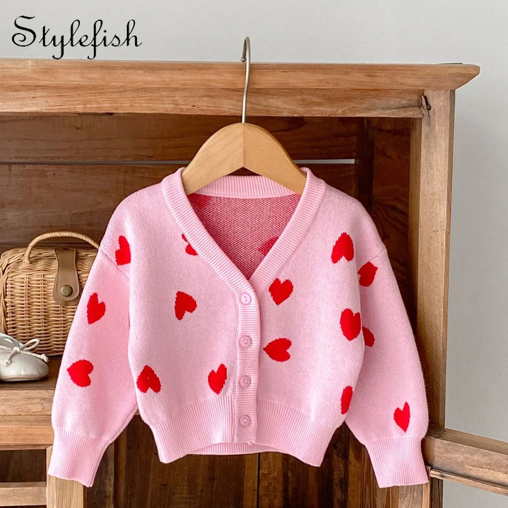 Autumn New 0-3-Year-Old Baby Girl Baby Clothing Pink Heart-Shaped Large V-Neck Knitted Jacket Cardigan Cute Sweater 1
