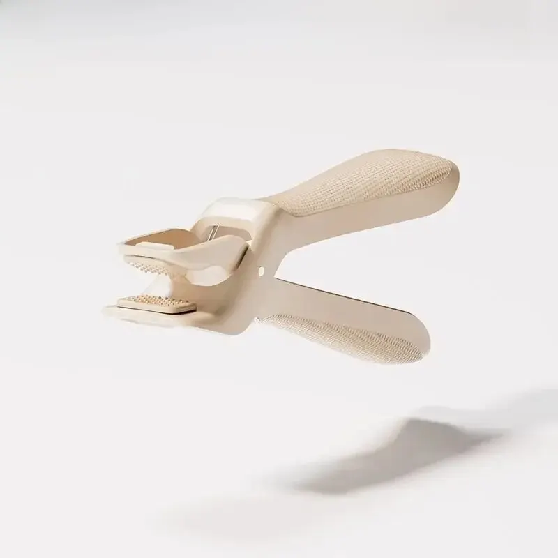 White anti-scald clip
