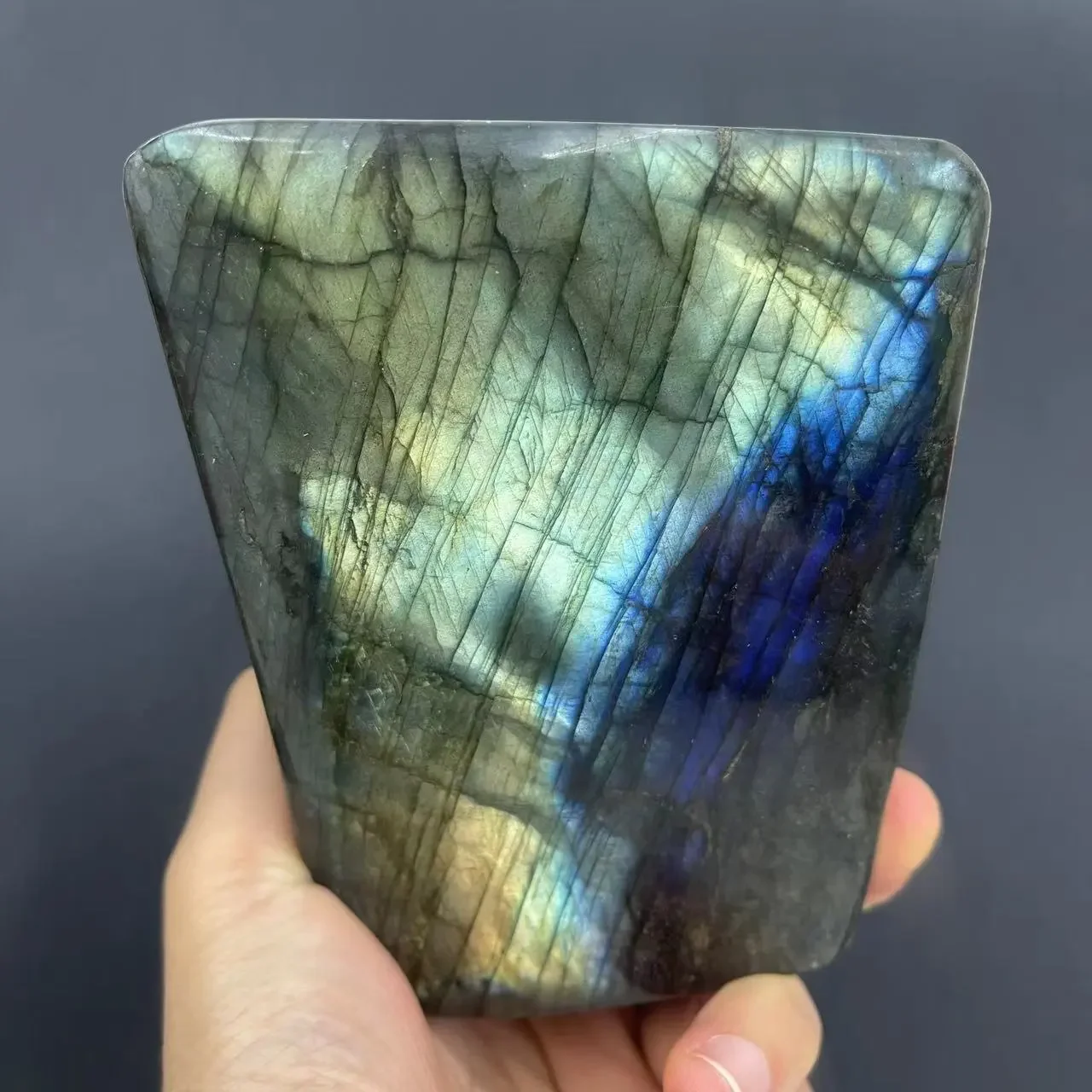 Pretty Natural Crystal Quartz Polished Gemstone Large Labradorite Stone with Blue or Yellow Flashy 6