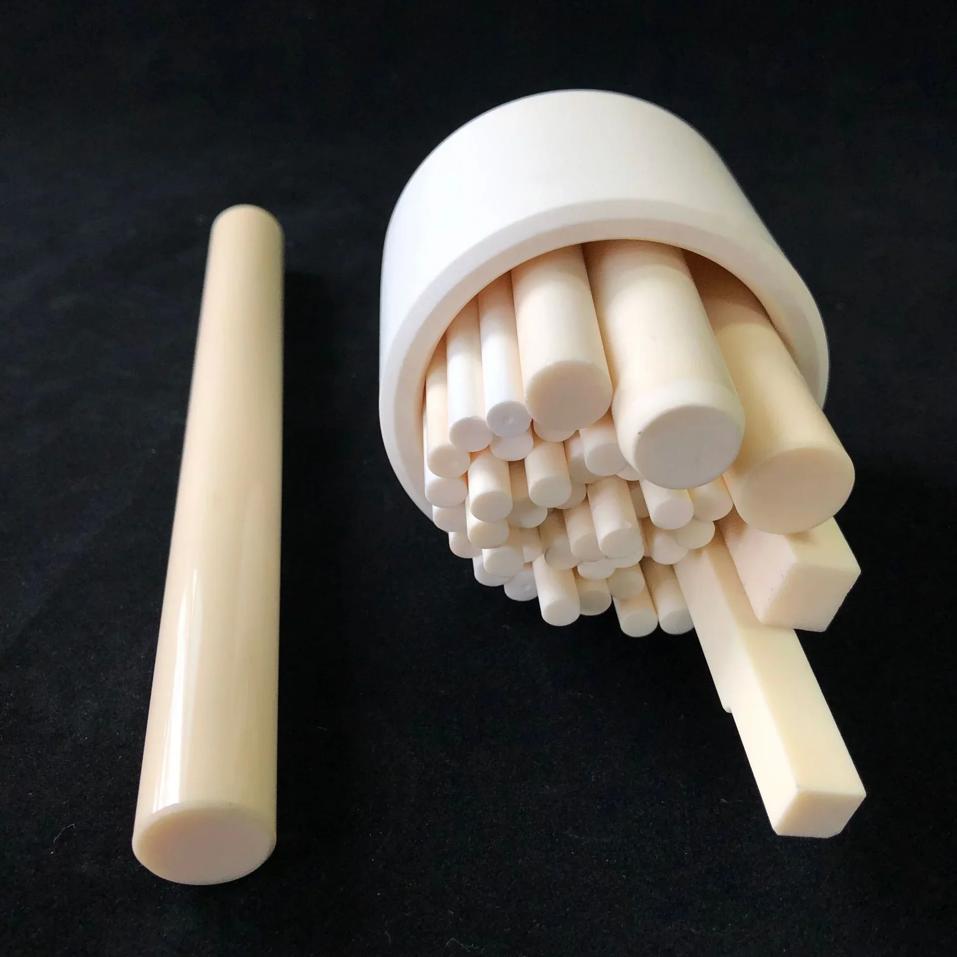 Solid Round Ceramic Insulator Rods