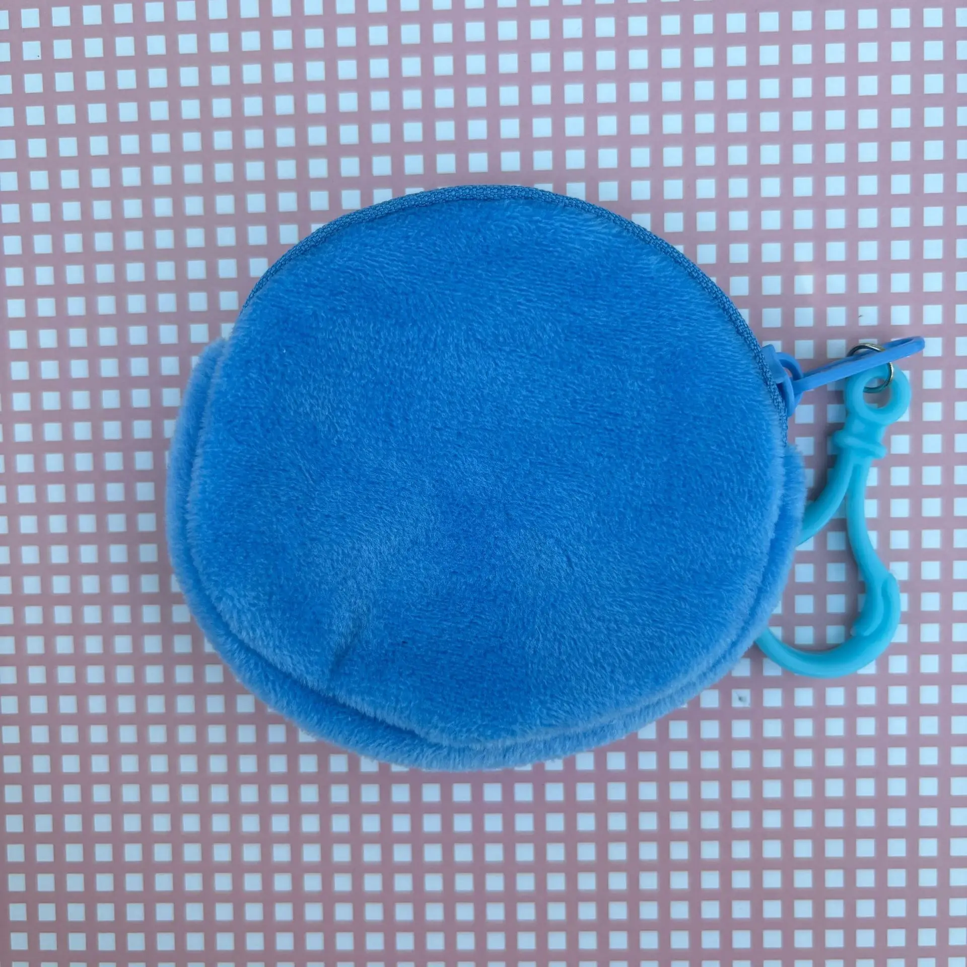 Fashionable Soft Plush Round Coin Purse with Carabiner Clip