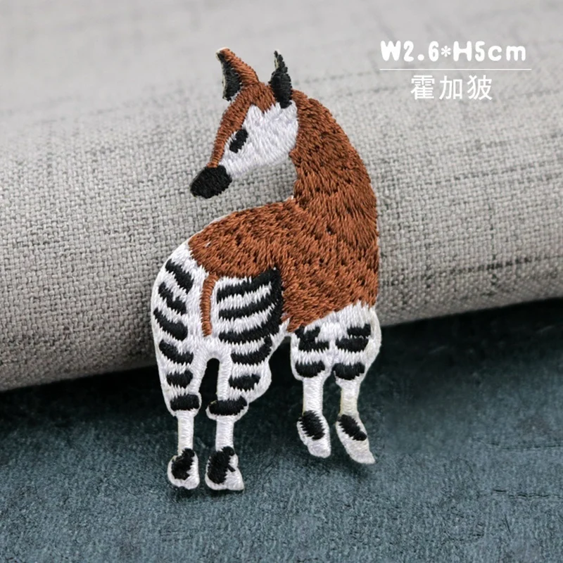 1 Pcs 고품질 귀여운 나태 천산갑 카멜레온 Hornbill 스티커 동물 패치 아이언 가방 청바지 옷 DIY 장식 Applique