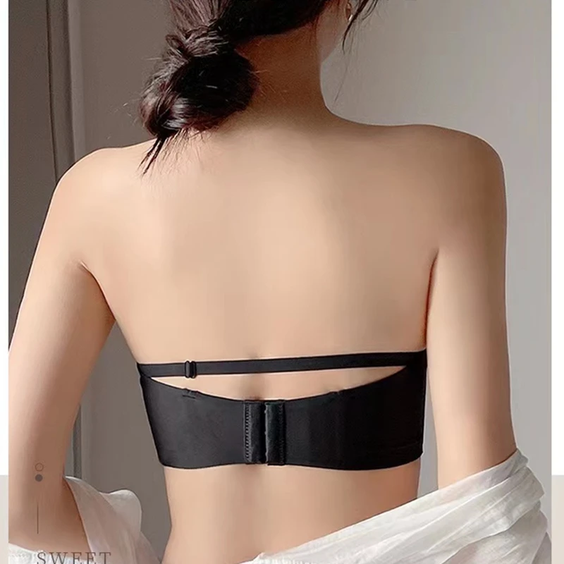 Қызға арналған алғашқы үйлену түні позициясы: қынаптағы пенис