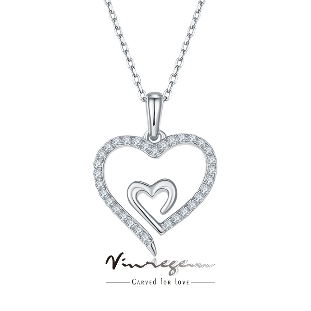 

Vinregem 3EX VVS1 D Color 0.32CT Real Moissanite Diamond Sparkling Simple Heart Pendant Necklace 925 Sterling Silver Jewelry