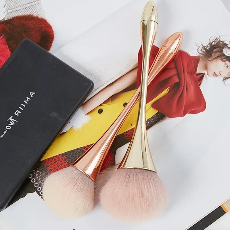 Waist Designed Nail Art Brush Makeup Brush Slim Pretty Nail Dust Cleansing Soft Does Not Eat Brush Tool