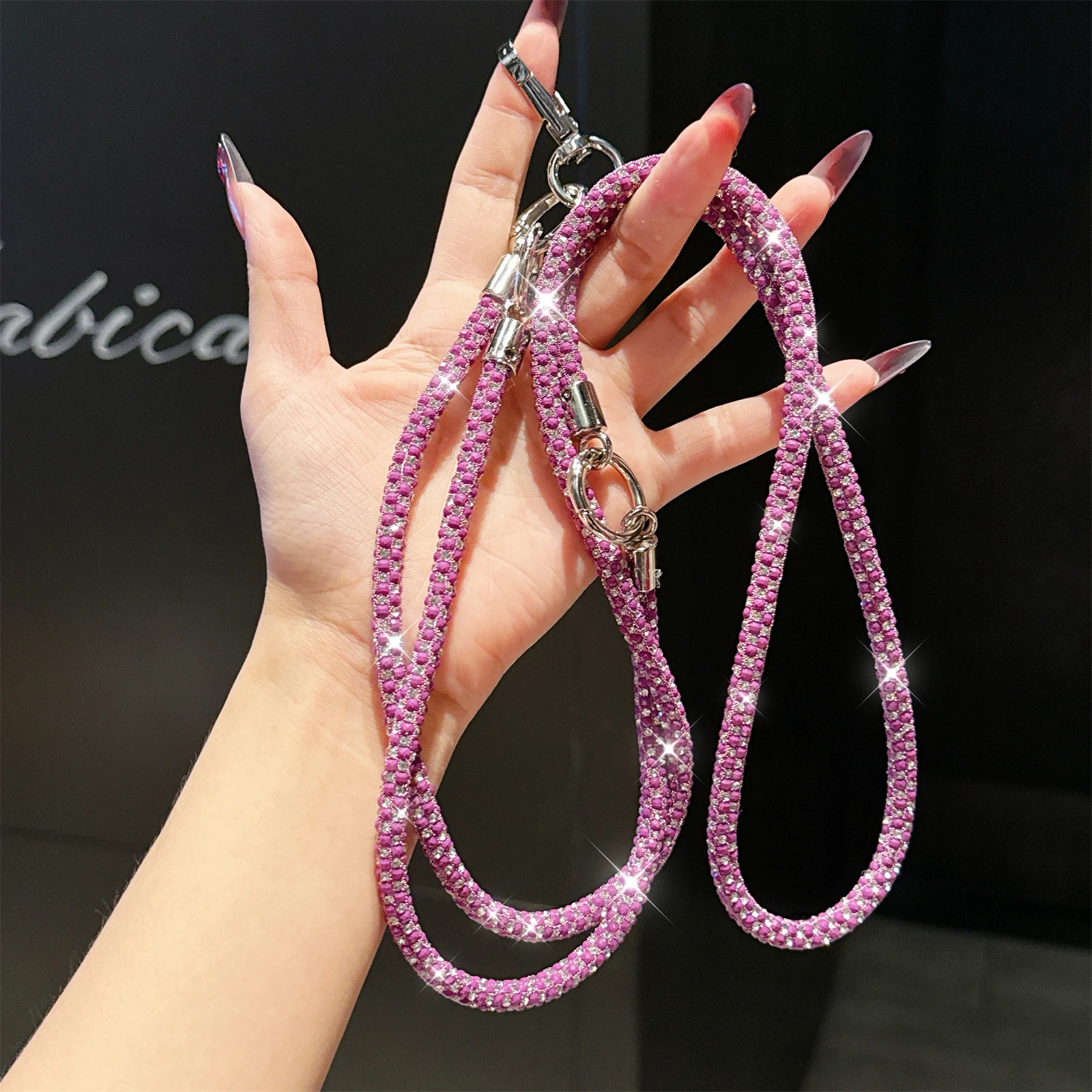Versatile 3-in-1 Crossbody Chain Phone Strap with Removable Water Cup Holder