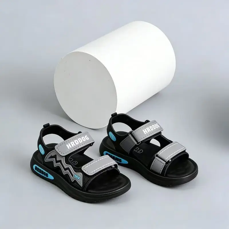 여름 소년 샌들 부드러운 밑창 미끄럼 방지 어린이 해변 신발 통기성 경량 야외 캐주얼 워킹 샌들 어린이용