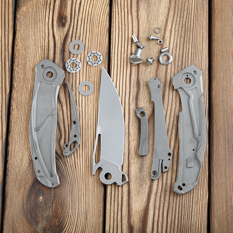 Green thorn, Mini Quantum folding knife, VG10 blade, TC4 Titanium