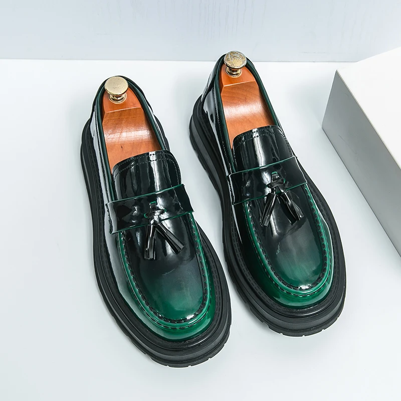 Thick Bottom Men's Business Patent Leather Shoes Slip-on Tassel Student Shoes Office Loafers Black Green Kerae