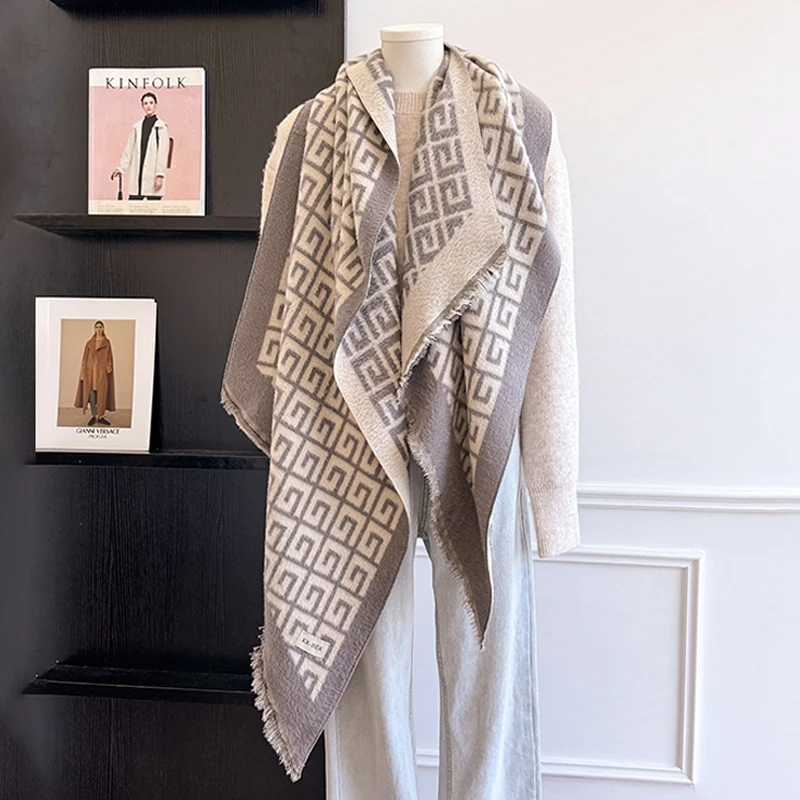 2025 Luxury Brand Women's Cashmere Scarf - Winter Warm Tasseled Allover Geometric Print Pashmina Shawl