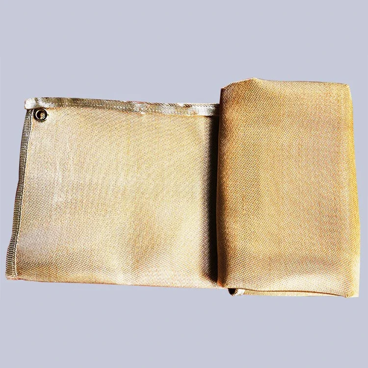 1 Pc Fiberglass Welding Blanket Fireproof Blanket Weld Shield Grommets Heavy-Duty Welding Curtain Fire Retardant Mat Grill Cover