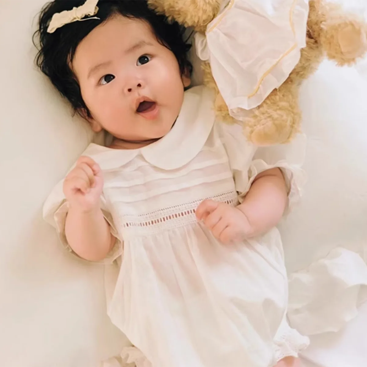   소녀 Rompers  Bodysuit 소녀 Jumpsuits 꽃잎 칼라 Rompers   소녀 짧은 소매 Rompers 옷