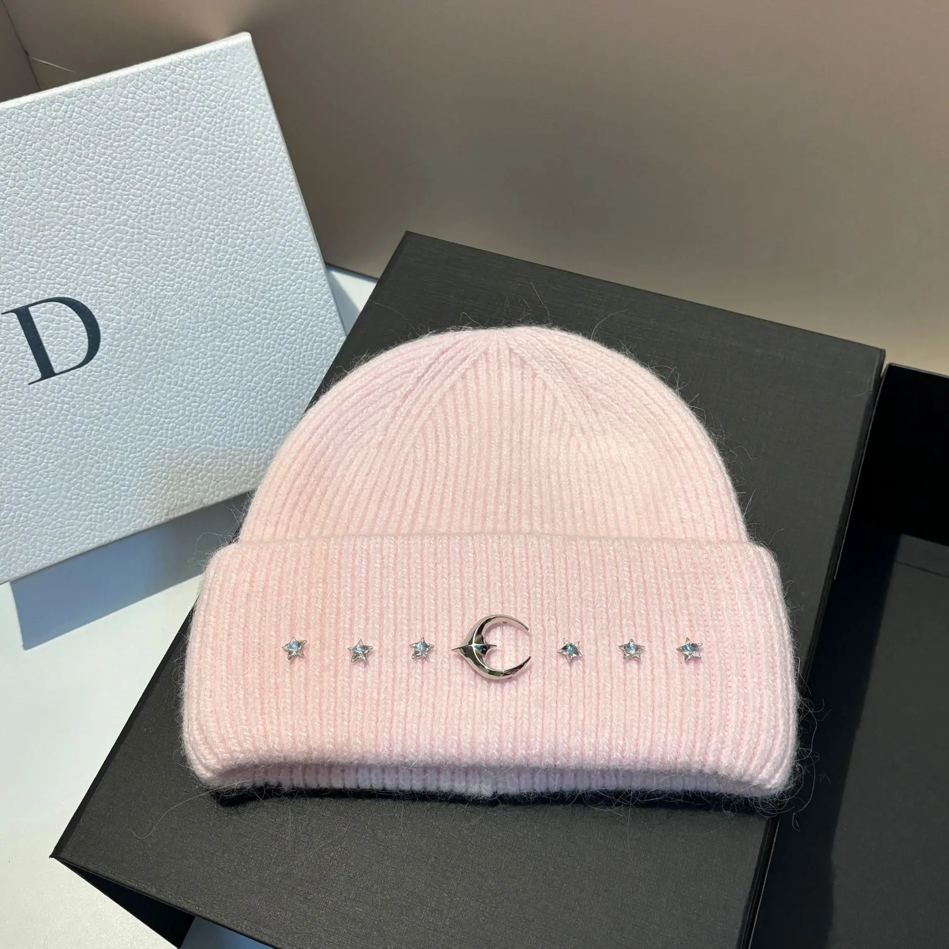 New Rabbit Fur Bifold Knit Hat Winter Warm Fashion Ear Protection Moon Beanie Outdoor Pullover Hat Women
_voghion.com