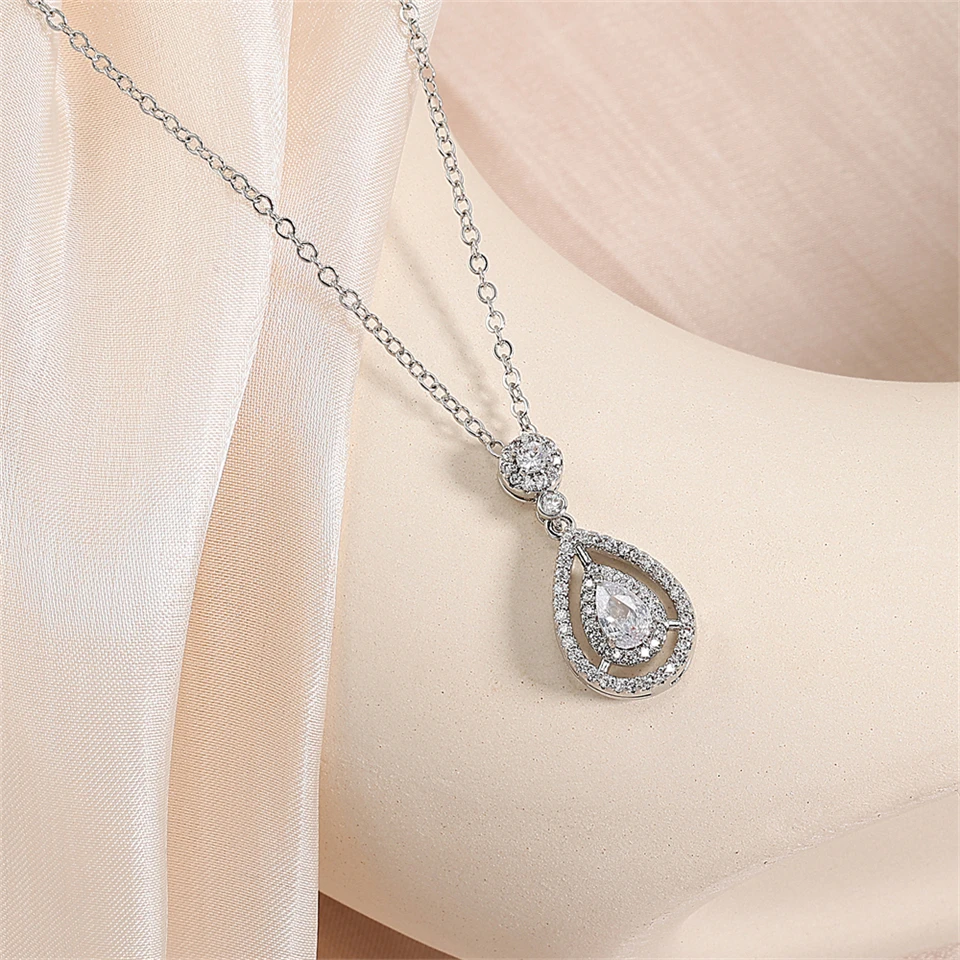 Necklace support