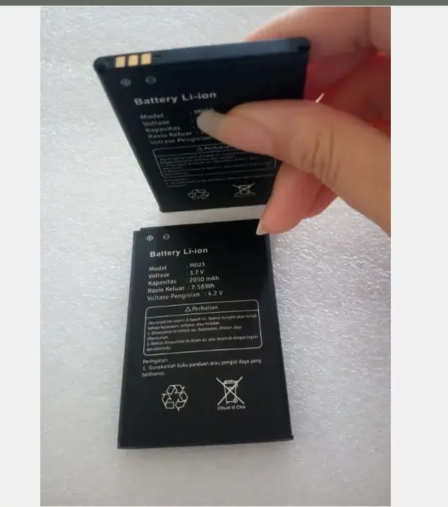 

Аккумулятор для ANATEL M023 3,7 V 2050mAh 4G WIFI