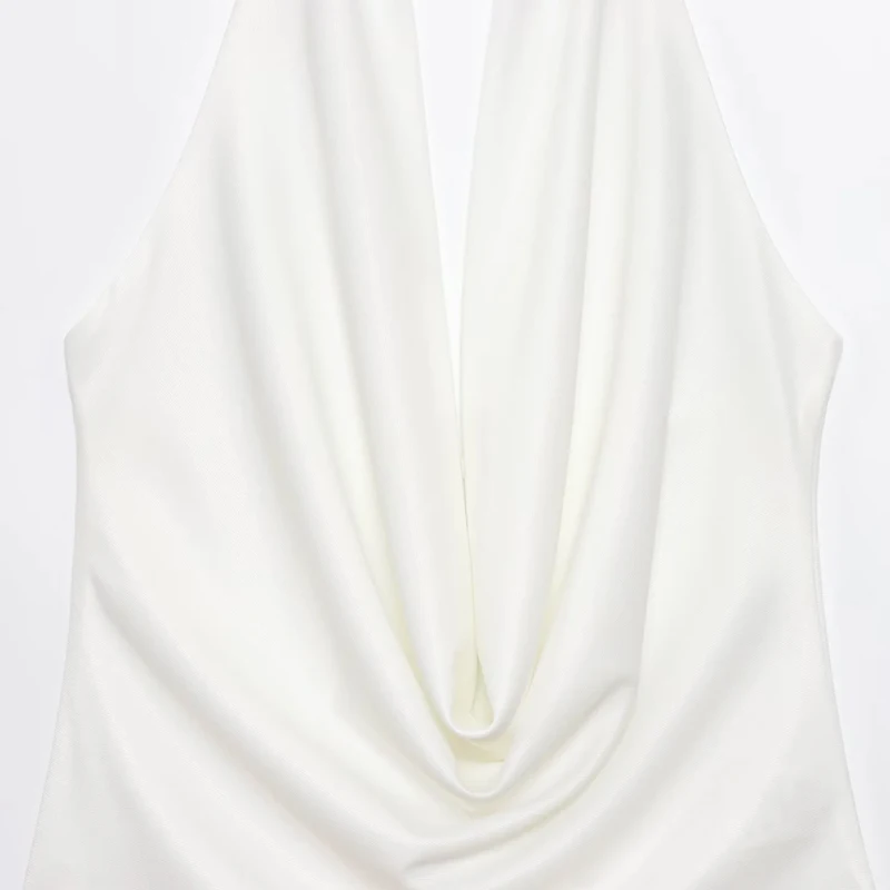 smooth broadcloth fabric close-up