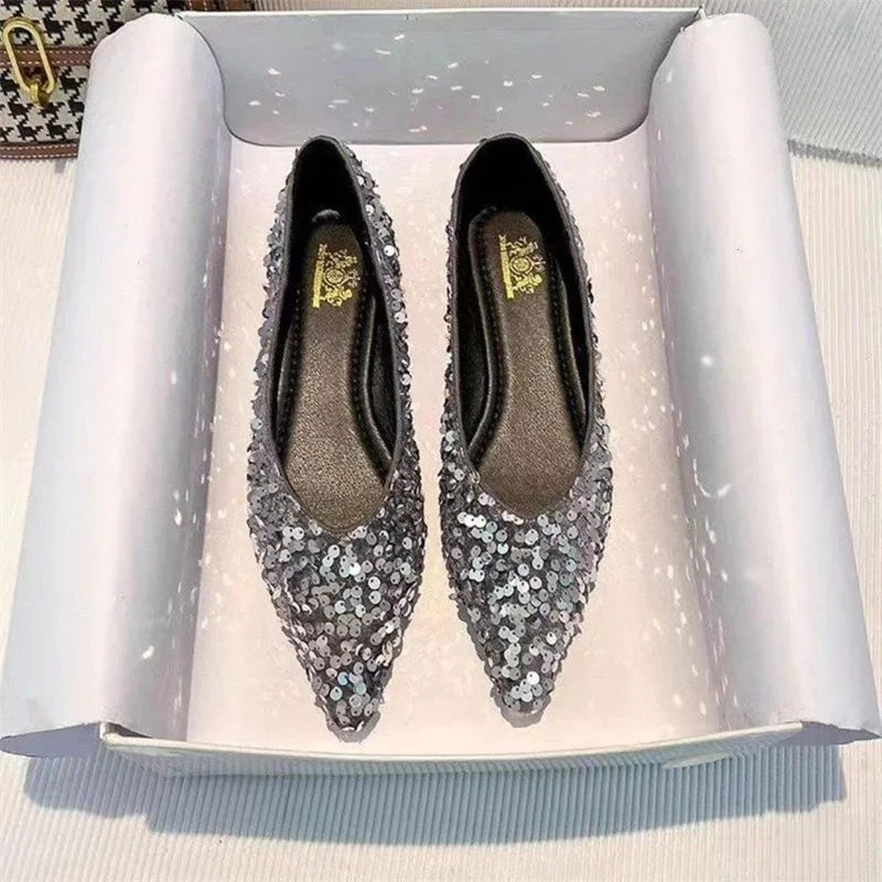 Pointed flat sole single shoe sequin casual versatile soft sole shallow cut women's single shoe women's shoes