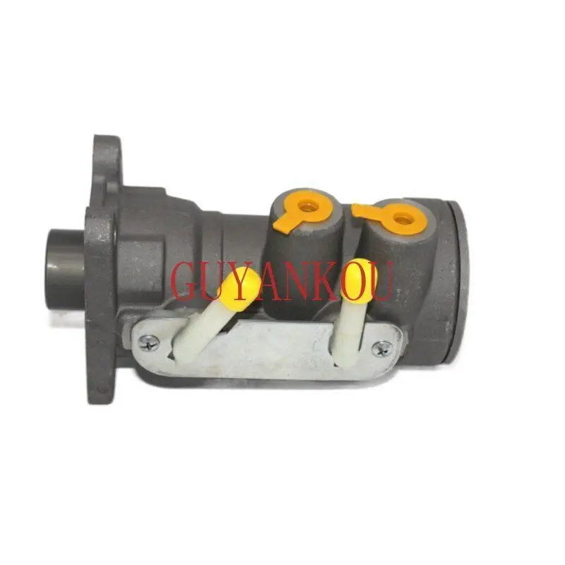 Brake Master Cylinder 8971000752 8971296920 8971866870 8972193050 for Isuzu ELF 1986-2003 NKR 69S NPR 69M NPR 69L 1998-2001