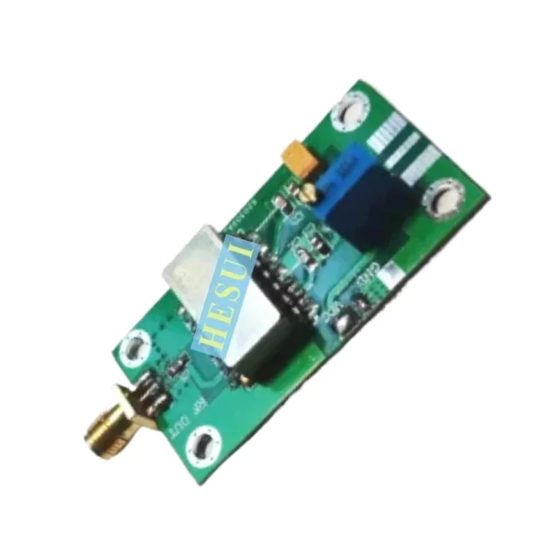 8dBm VT=0-15V 25MHz - 50MHz 소스 프로그래밍 가능 LF 신호 소스..