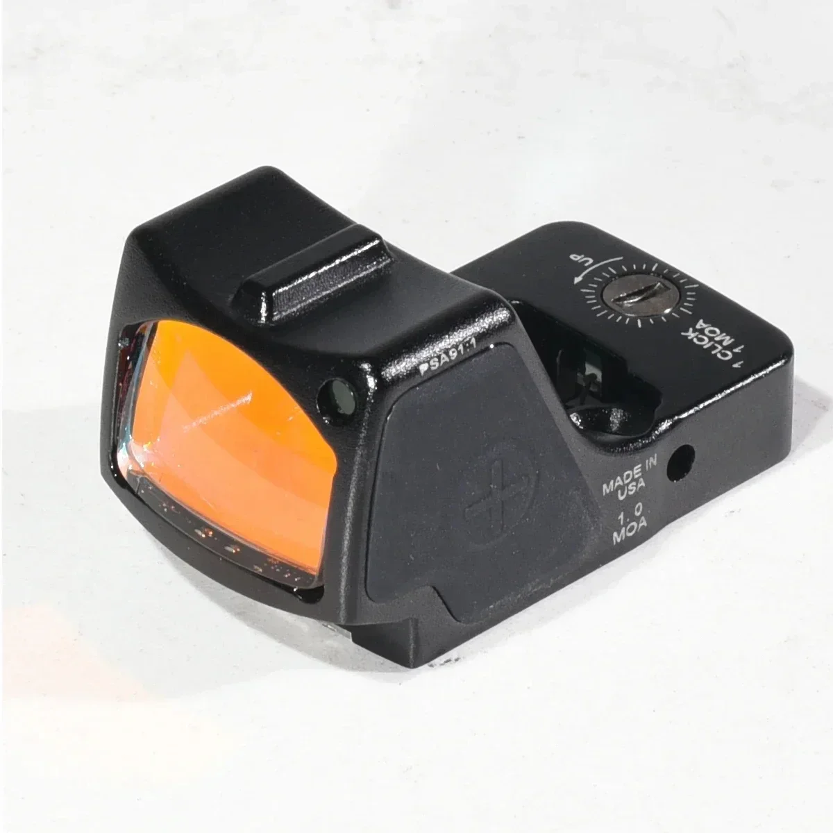 Red Dot Sight Adjustable Zoom Collimator Rifle Reflex Sight Scope Fit 20mm Rail for Airsoft / Hunting Rifle