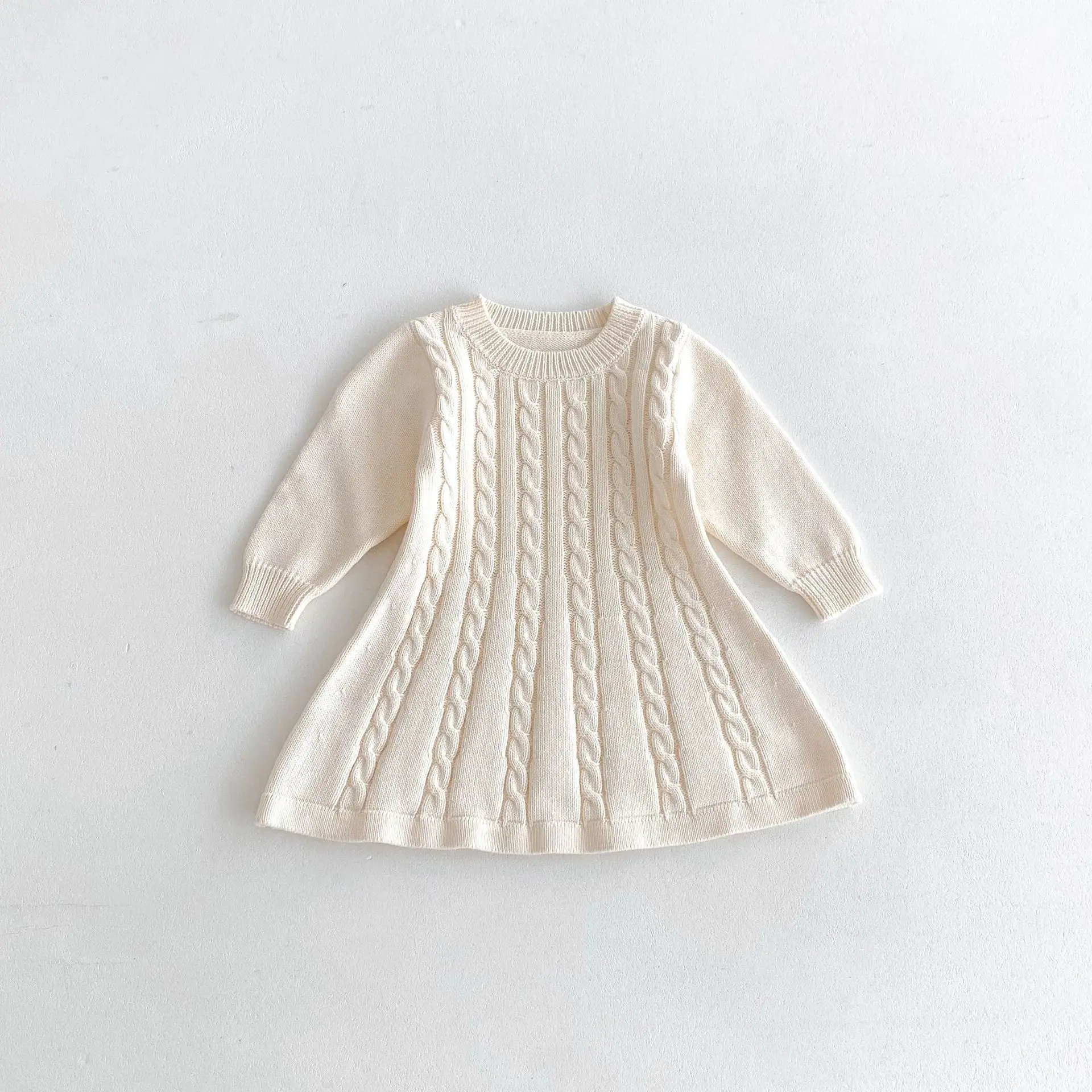 Die neue koreanische Version des langärmeligen Strickkleides für Mädchen, Frühlings- und Herbst-Strickkleid mit Kapuze für Kinder, Kleid für Kleinkinder. – Detail 13