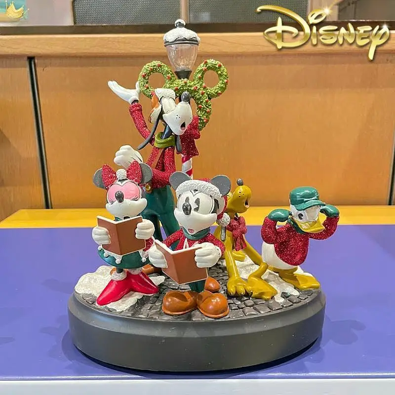 

Original 2022 Shanghai Disney cartoon Mickey Minnie Donald Duck Christmas ornaments Figurine gifts collection