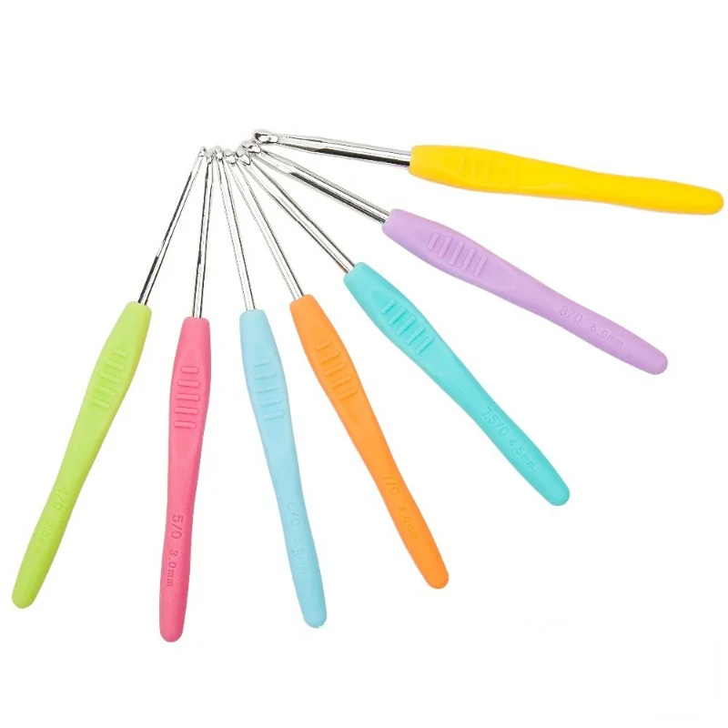 8Pcs Mix Size 8 Colors Crochet Hook 2.5mm-6.0mm Aluminum Crochets TPR Soft Handle Knitting Needles Sets Sewing Tool Accessories