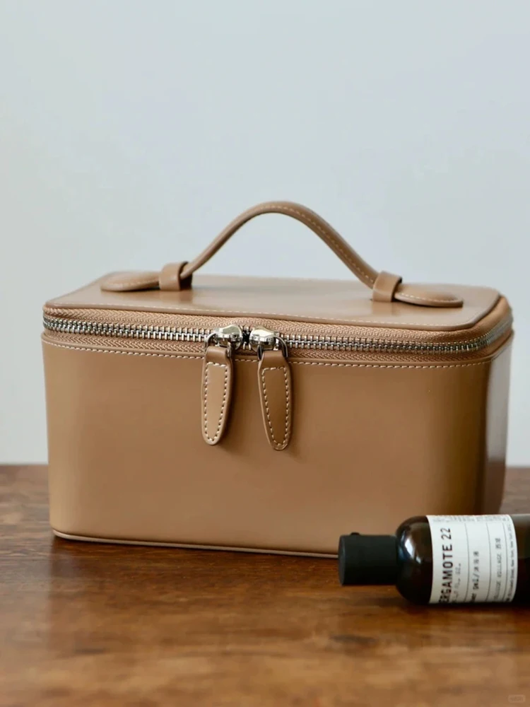 Tragbare Kosmetiktasche aus echtem Leder, große Kapazität, Organizer für Schmuck, Hautpflege, kleine Reise-Aufbewahrungstasche, Make-up-Tasche – Detail 4