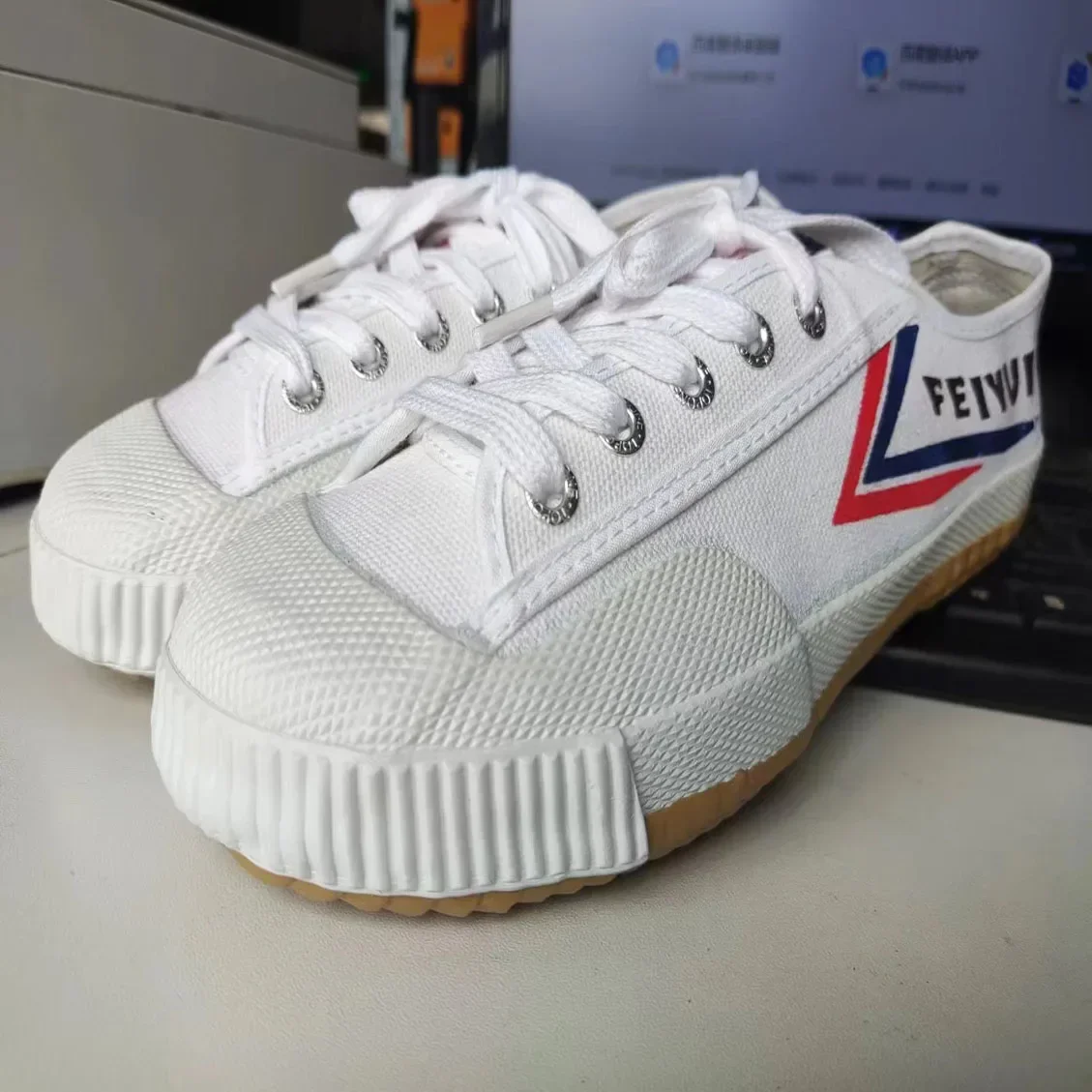 Description Picture 6 of itemMen Shoes for Woman Martial Arts Tai Chi Taekwondo Wushu Karate Footwear Sports Training Couple Sneakers Kung Fu Shoes Plus Size